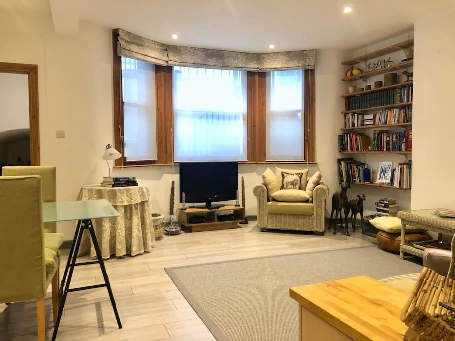 Quiet Kensington Flat Ideal For Central London Luaran gambar